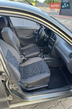 Седан Daewoo Lanos 2003 в 