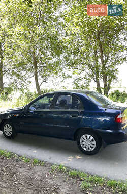 Седан Daewoo Lanos 2002 в 