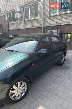 Седан Daewoo Lanos 2002 в Запорожье