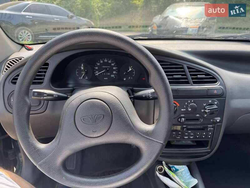 Хэтчбек Daewoo Lanos 1998 в Киеве