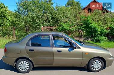 Седан Daewoo Lanos 2004 в 