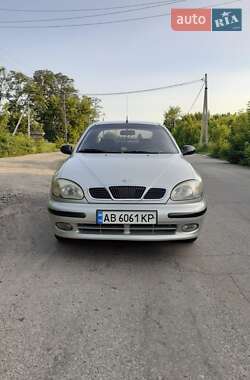 Седан Daewoo Lanos 2004 в 