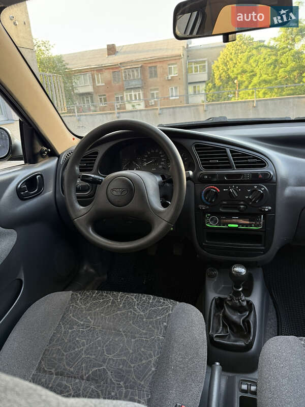 Хэтчбек Daewoo Lanos 2004 в Днепре
