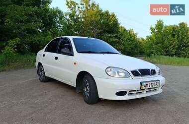 Седан Daewoo Lanos 2008 в Радомишлі