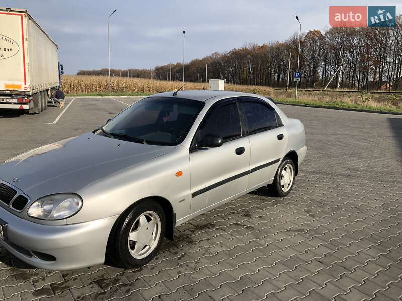 Седан Daewoo Lanos 2004 в 