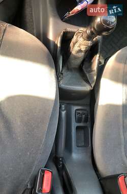 Седан Daewoo Lanos 2004 в 
