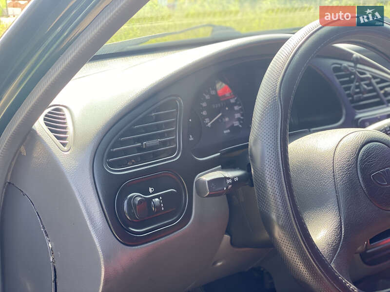 Седан Daewoo Lanos 2003 в Ровно фото 10 Седан Daewoo Lanos 2003 в Ровно