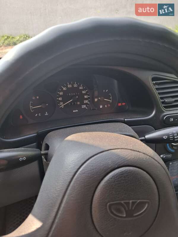 Седан Daewoo Lanos 2003 в Рахові