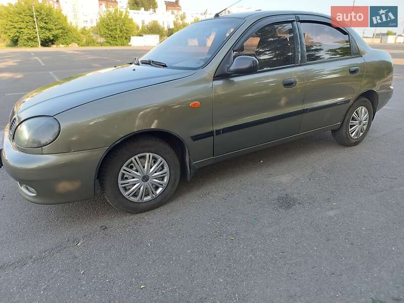 Седан Daewoo Lanos 2004 в 