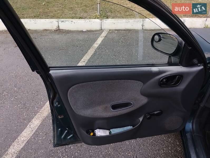 Седан Daewoo Lanos 2006 в Харькове