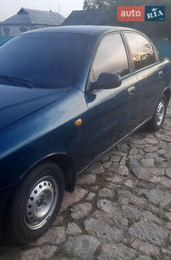 Седан Daewoo Lanos 2002 в 