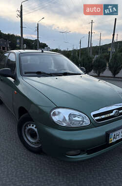 Седан Daewoo Lanos 2009 в 
