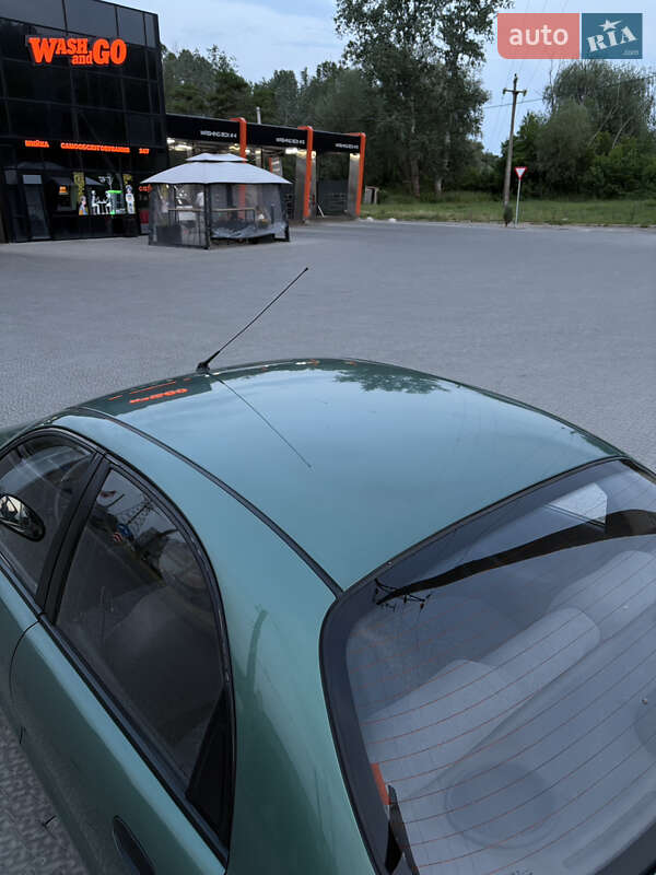 Седан Daewoo Lanos 2009 в Полтаві