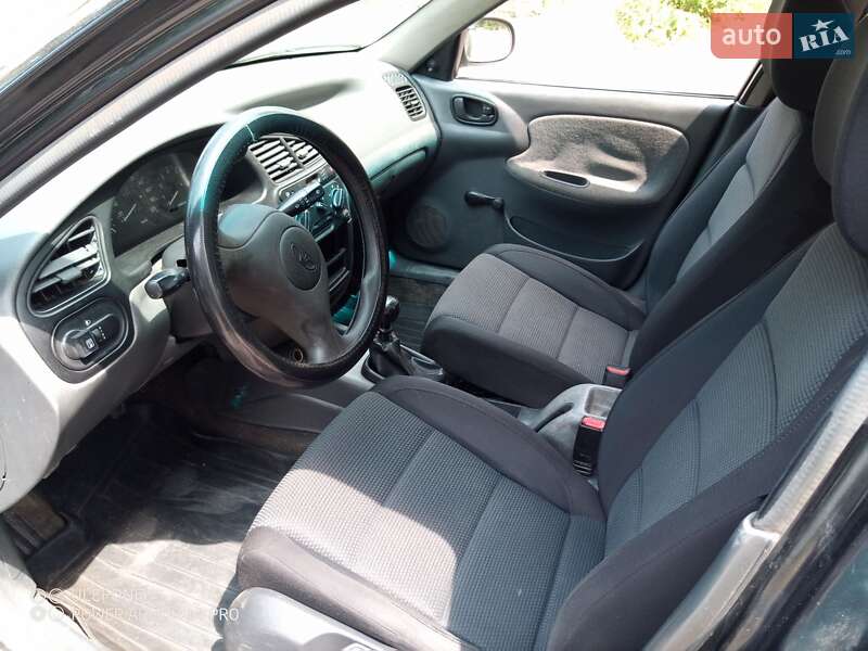Седан Daewoo Lanos 2006 в Днепре