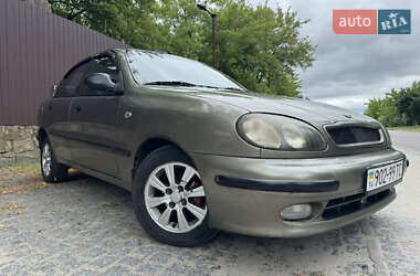 Седан Daewoo Lanos 2003 в Львове