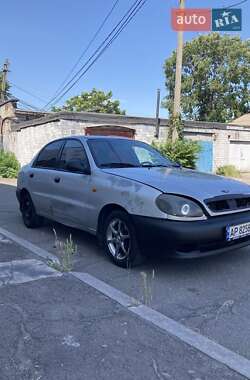 Седан Daewoo Lanos 1998 в Кам'янському