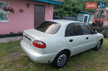 Седан Daewoo Lanos 2006 в Киеве