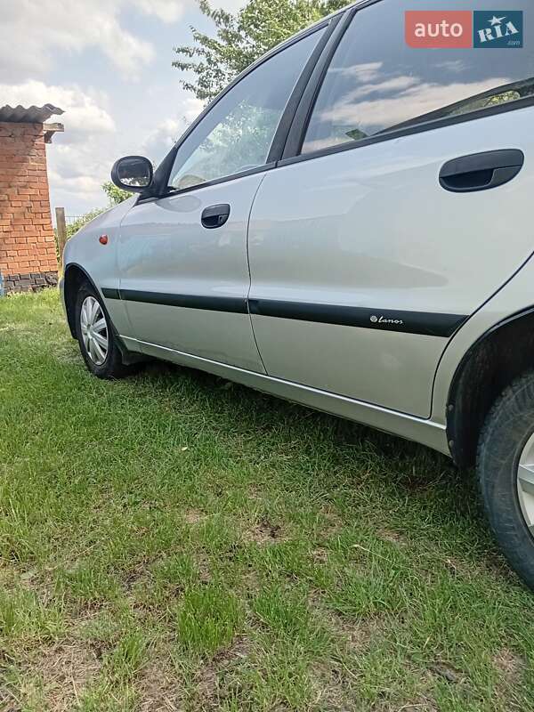 Седан Daewoo Lanos 2007 в Нетешине