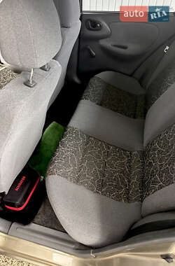 Седан Daewoo Lanos 2005 в 