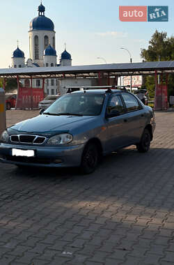 Седан Daewoo Lanos 2008 в Чернівцях