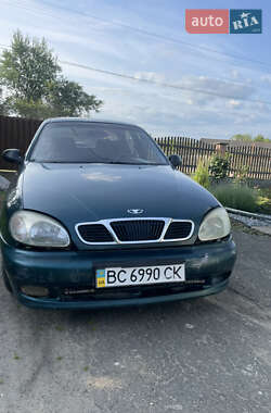 Седан Daewoo Lanos 2001 в Львові