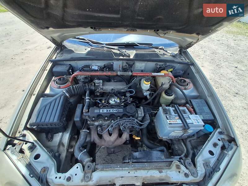 Седан Daewoo Lanos 2008 в Шевченкове