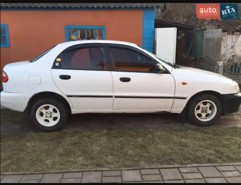 Daewoo Lanos 1998