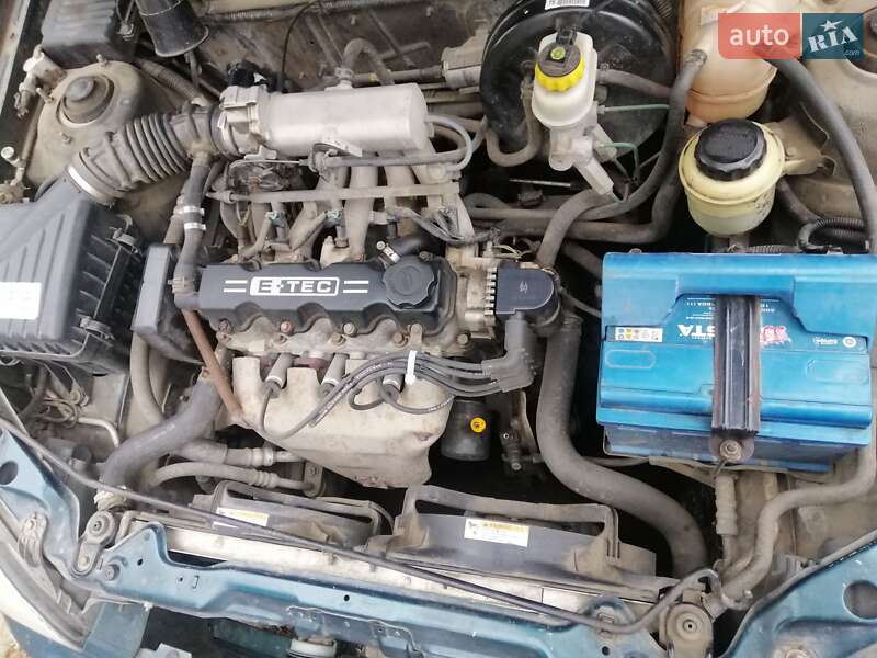 Седан Daewoo Lanos 2003 в Николаеве