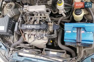 Седан Daewoo Lanos 2003 в 