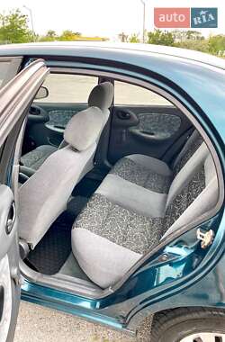 Седан Daewoo Lanos 2003 в 
