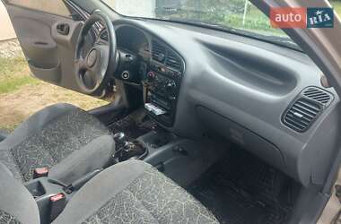 Седан Daewoo Lanos 2004 в 