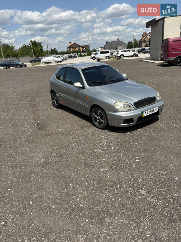 Хэтчбек Daewoo Lanos 2003 в Запорожье
