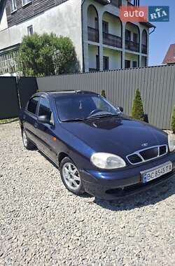 Седан Daewoo Lanos 2003 в Рахові