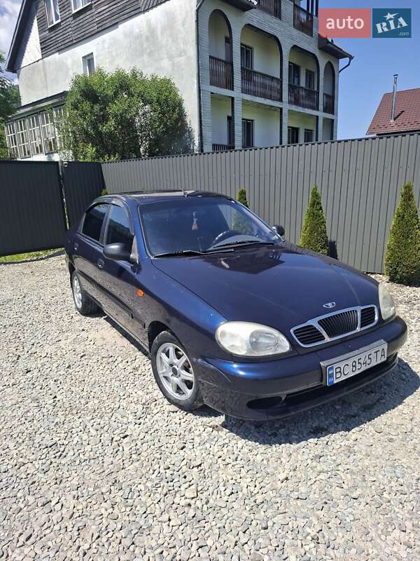 Седан Daewoo Lanos 2003 в Рахове