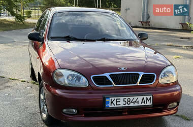 Седан Daewoo Lanos 2002 в Днепре