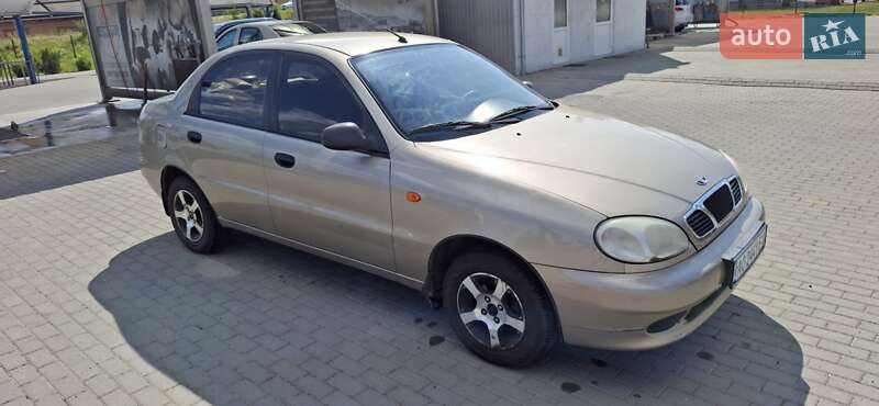 Седан Daewoo Lanos 2008 в 