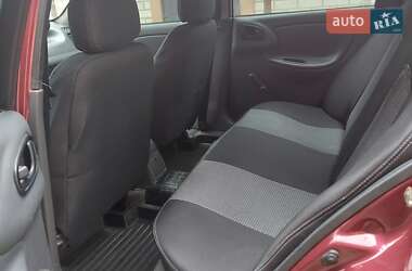 Седан Daewoo Lanos 1998 в 