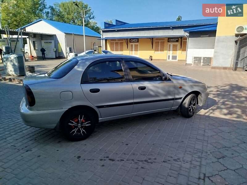 Седан Daewoo Lanos 2006 в Покрові
