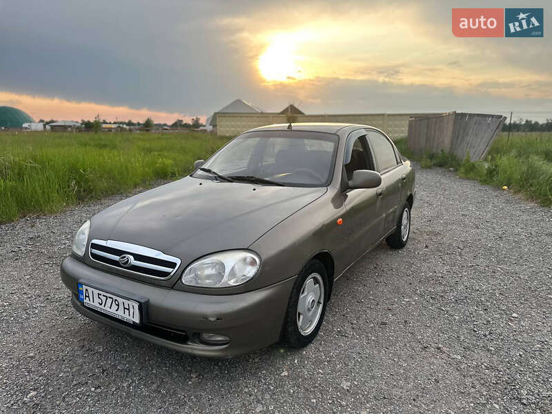 Daewoo Lanos 2012
