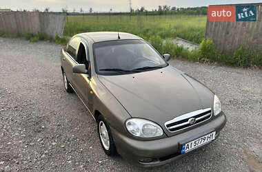 Седан Daewoo Lanos 2012 в 