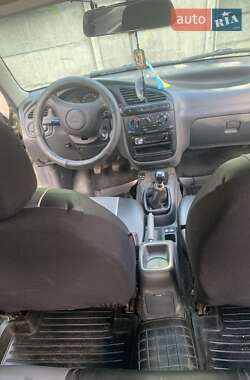 Седан Daewoo Lanos 2003 в 