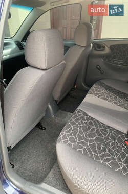Седан Daewoo Lanos 2004 в 