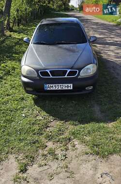 Седан Daewoo Lanos 1998 в 