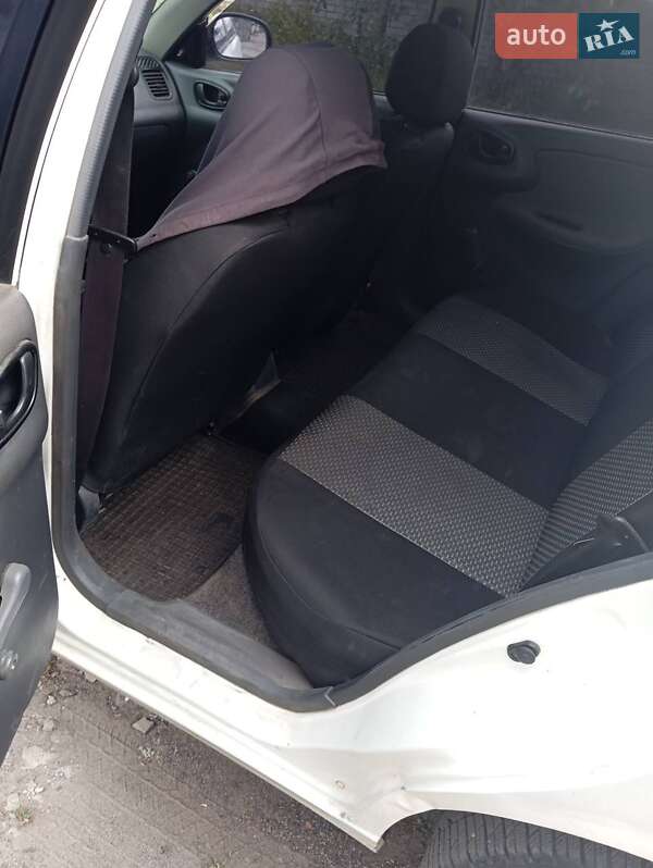 Седан Daewoo Lanos 2008 в Днепре