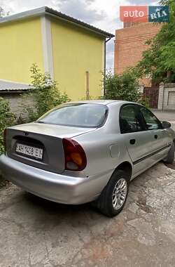 Седан Daewoo Lanos 2003 в Днепре