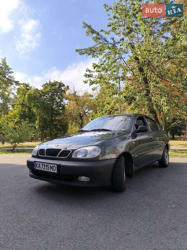 Daewoo Lanos 1998