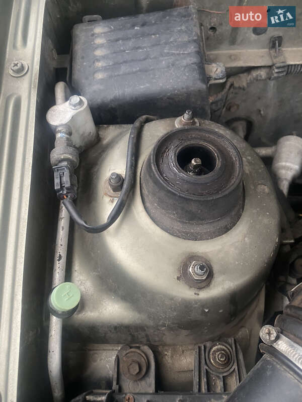 Седан Daewoo Lanos 2002 в Близнюках