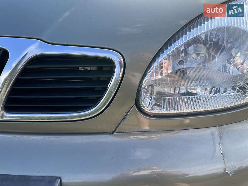Седан Daewoo Lanos 2002 в Близнюках
