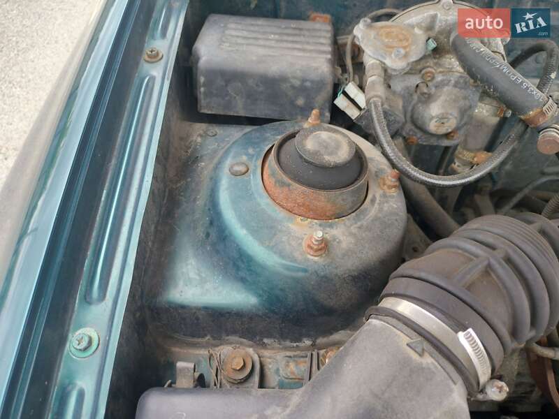 Седан Daewoo Lanos 2002 в Киеве