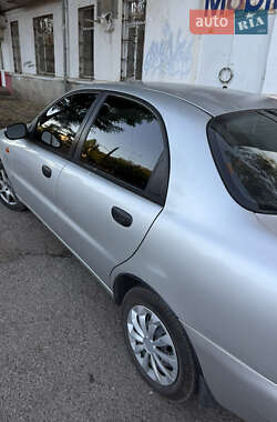 Седан Daewoo Lanos 2004 в Миколаєві